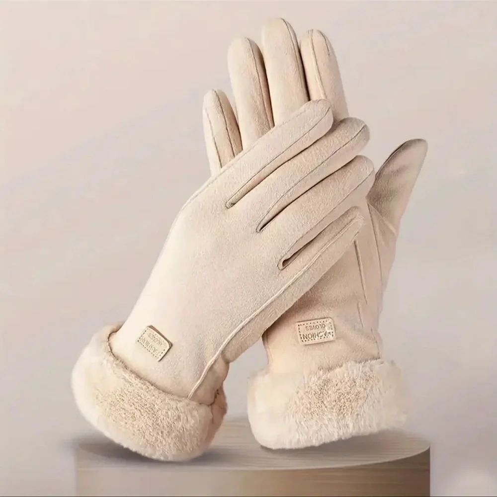 Gloves for Women, NEW, Beige Color, Faux Fur, NEW